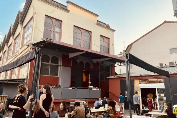 Bar-du-Croiseur-627d136fc2ea50.88023969