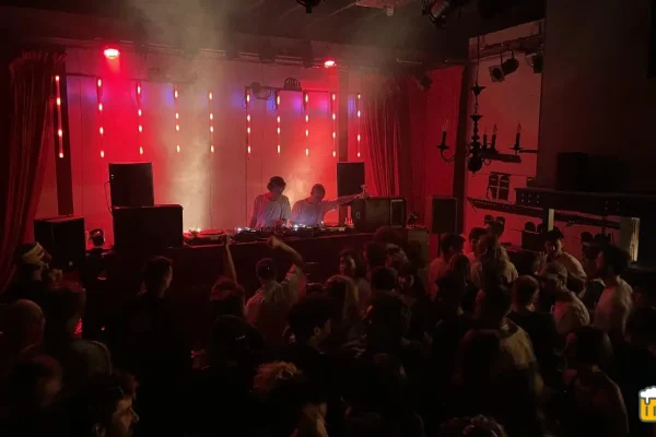 Bar-du-Croiseur-627d1370625536.20870252