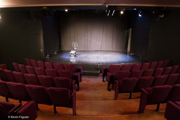 Intérieur_du_théâtre_du_grand_rond