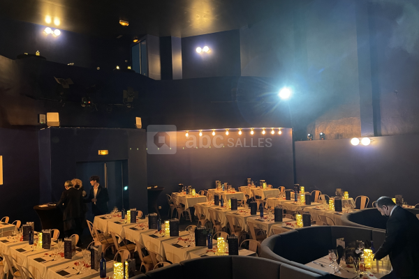 cabaret-theatre-etoile-bleue-4