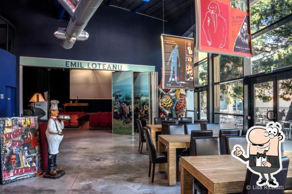 r011-Theatre-Toursky-Cie-Richard-Martin-International-design-2021-09-1