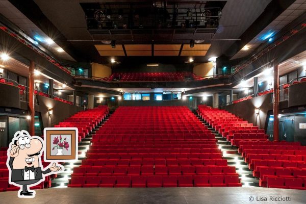 r829-Theatre-Toursky-Cie-Richard-Martin-International-design